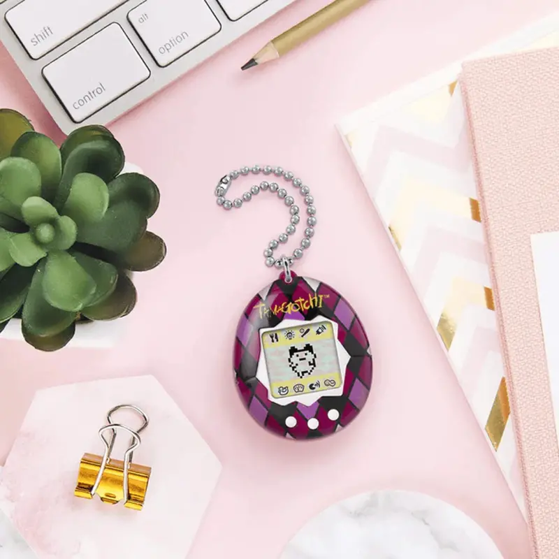 Bandai Original Tamagotchi Gen 1 - Majestic 2