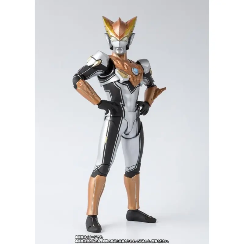 Bandai S.H. Figuarts Ultraman Rosso Ground 1