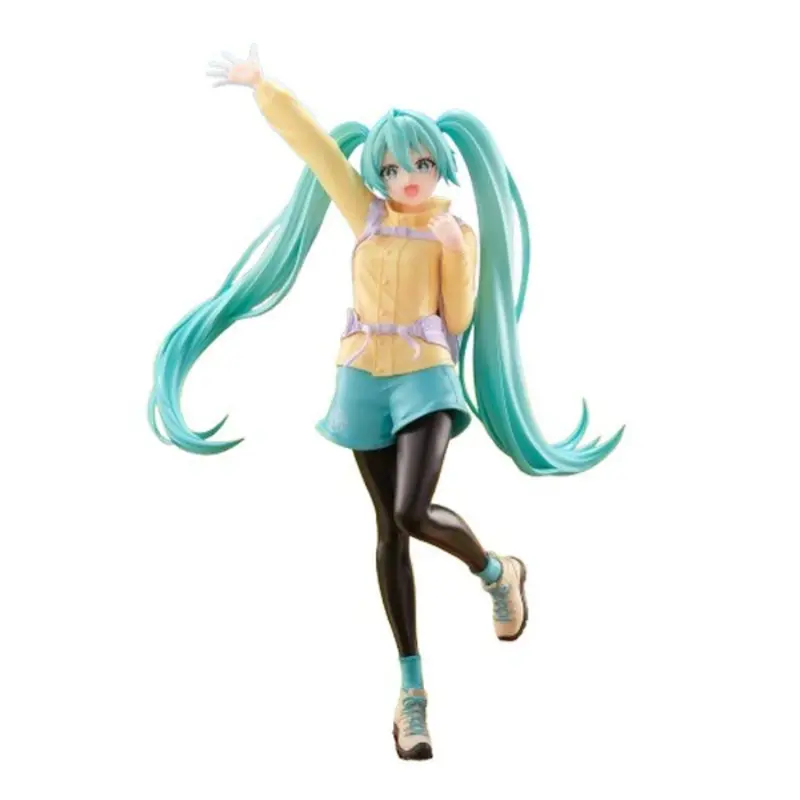Banpresto Hatsune Miku Holiday Memories Mountain Climbing Figure 1