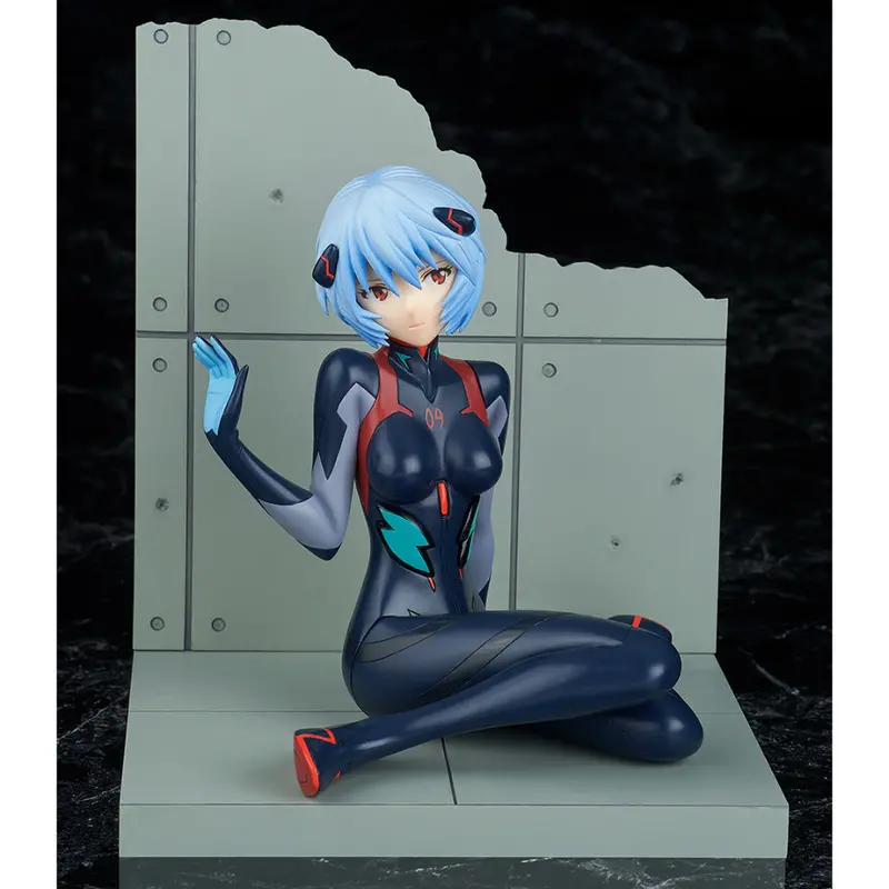 Evangelion - Rei Ayanami Plugsuit Ver. New Movie Edition Figurine 1