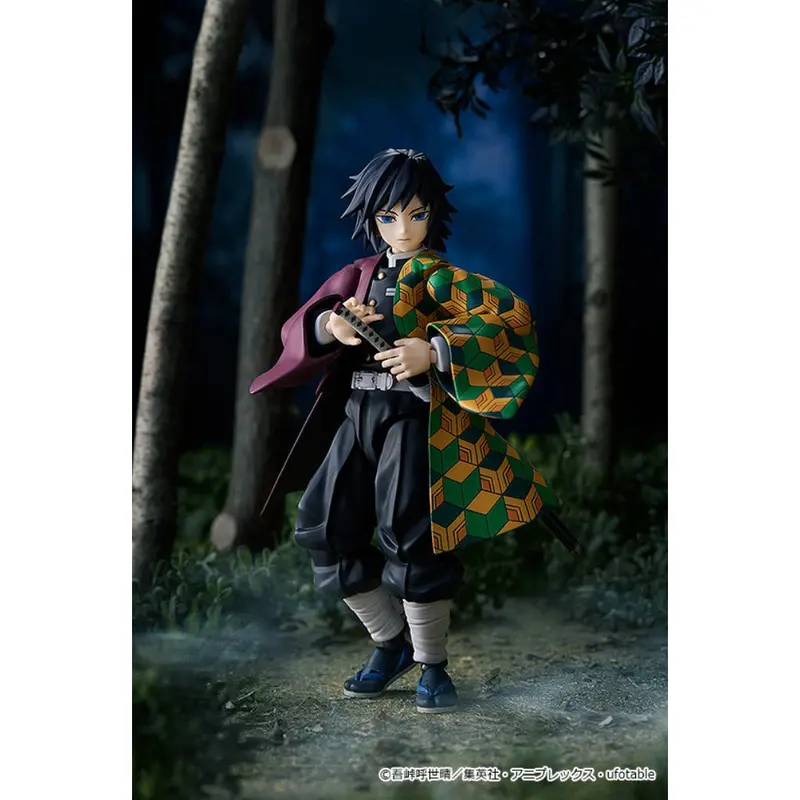 Figma 605 Demon Slayer: Kimetsu No Yaiba - Giyu Tomioka 1