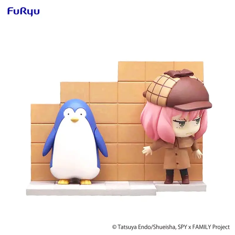 Furyu Anya Forger X Penguin Spyxfamily Hold Figure Mini 1