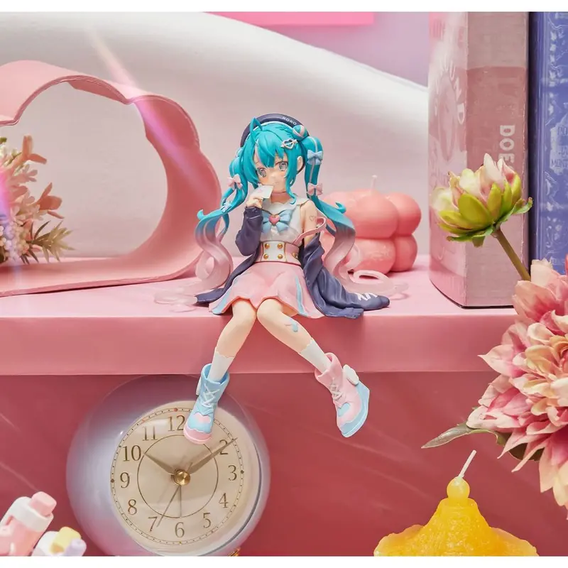 Furyu Hatsune Miku Koi Suru Sailor Clothes Noodle Stopper 2