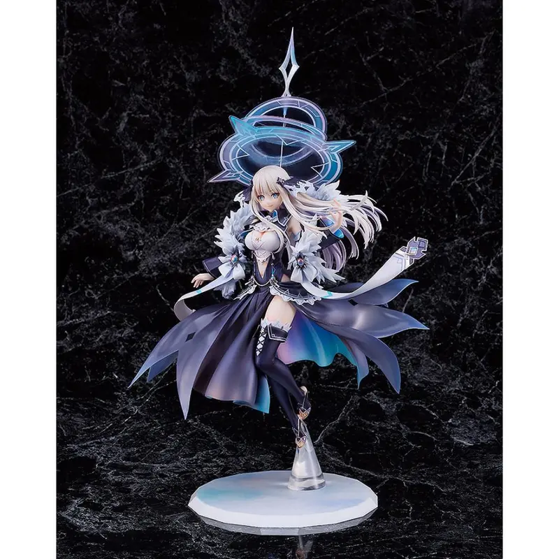 Kings Proposal - Saika Kuozaki Figurine 1