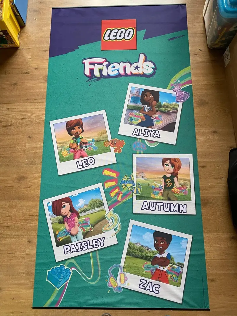 Lego 6453351 Friends Banner 1