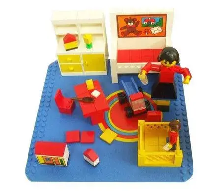 Lego Bedroom 5233 Homemaker 1