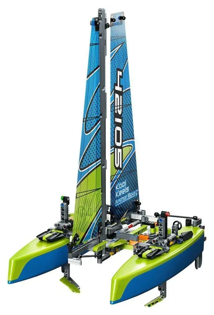 Lego Catamaran 42105 Technic 2