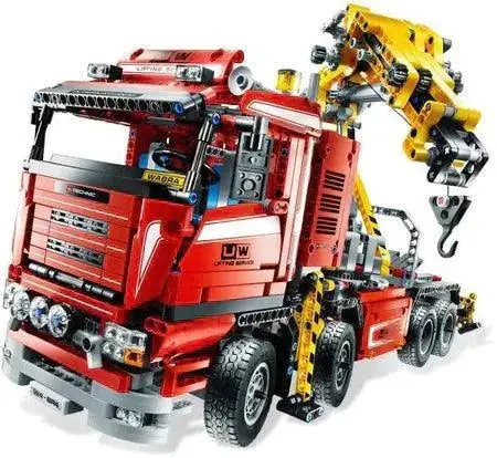 Lego Crane Truck 8258 Technic 1