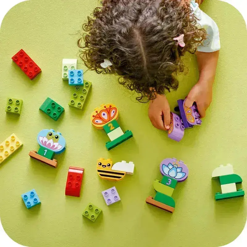 Lego Creative Flower Garden 10444 Duplo 2