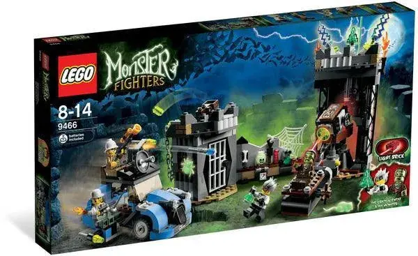 Lego De Gekke Wetenschapper & Zijn Monster 9466 Monster Fighters 2
