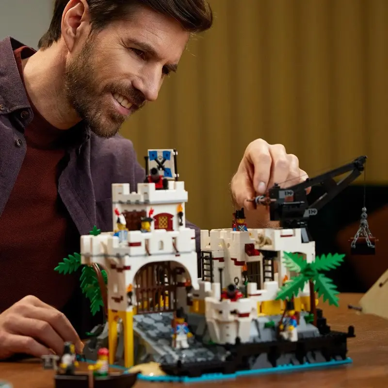 Lego Eldorado Fortress 10320 Creator 1