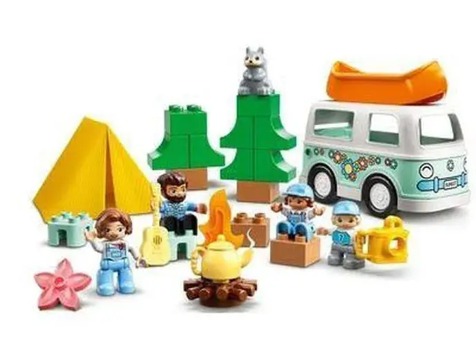 Lego Family Camping Van Adventure 10946 Duplo 2