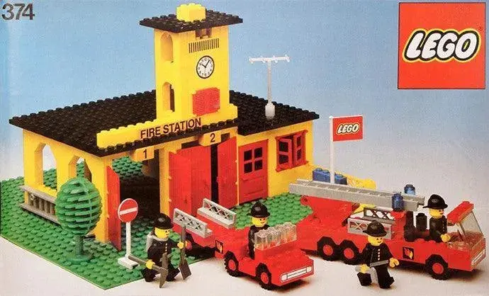 Lego Fire Engine 374 Legoland 1