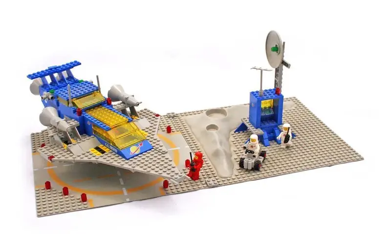 Lego Galaxy Explorer 497 Space - Classic 1