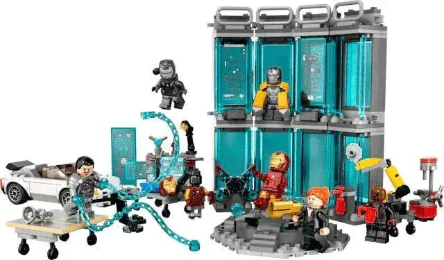Lego Iron Man Armory 76216 Superheroes 2