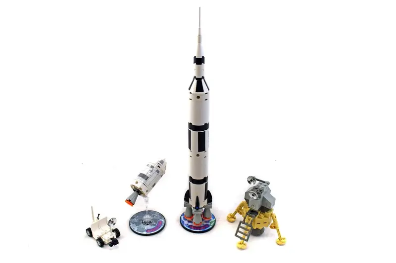 Lego Saturn V Moon Mission 7468 Discovery 1