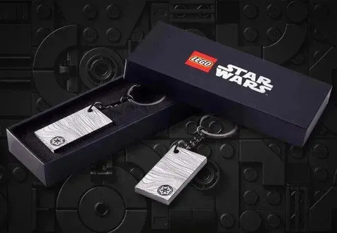 Lego The Mandalorian Beskar Keychain 5007403 Gear 1
