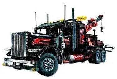 Lego Tow-Truck 8285 Technic 1