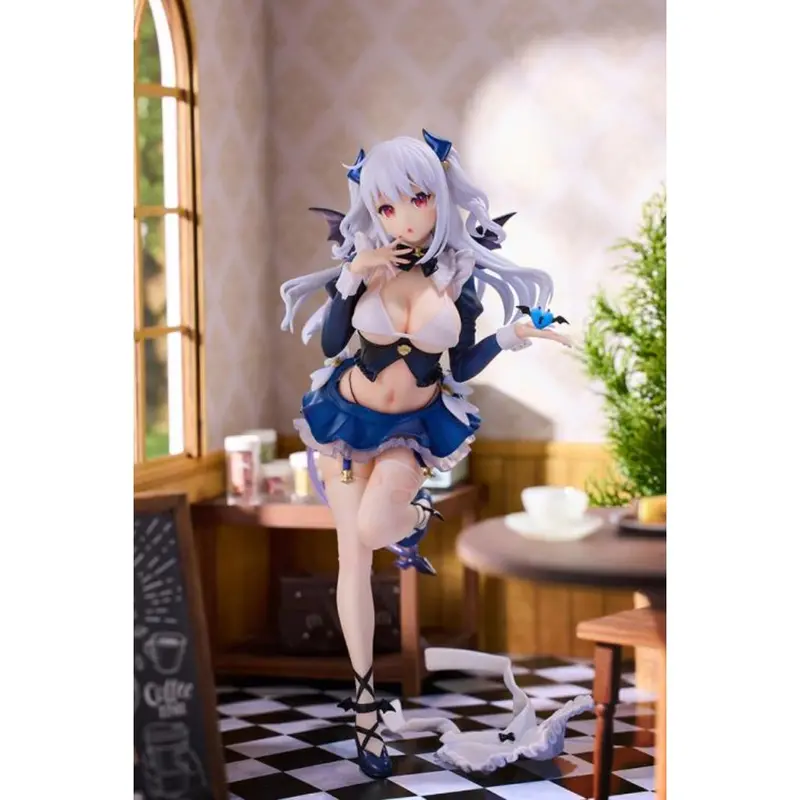 Liliya Classical Blue Style Figurine 1