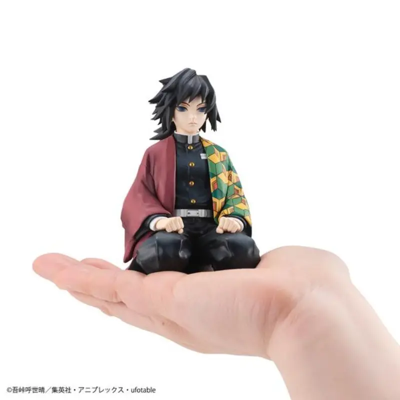 Megahouse G.E.M Palm Size Giyu Tomioka Demon Slayer Kimetsu No Yaiba 1
