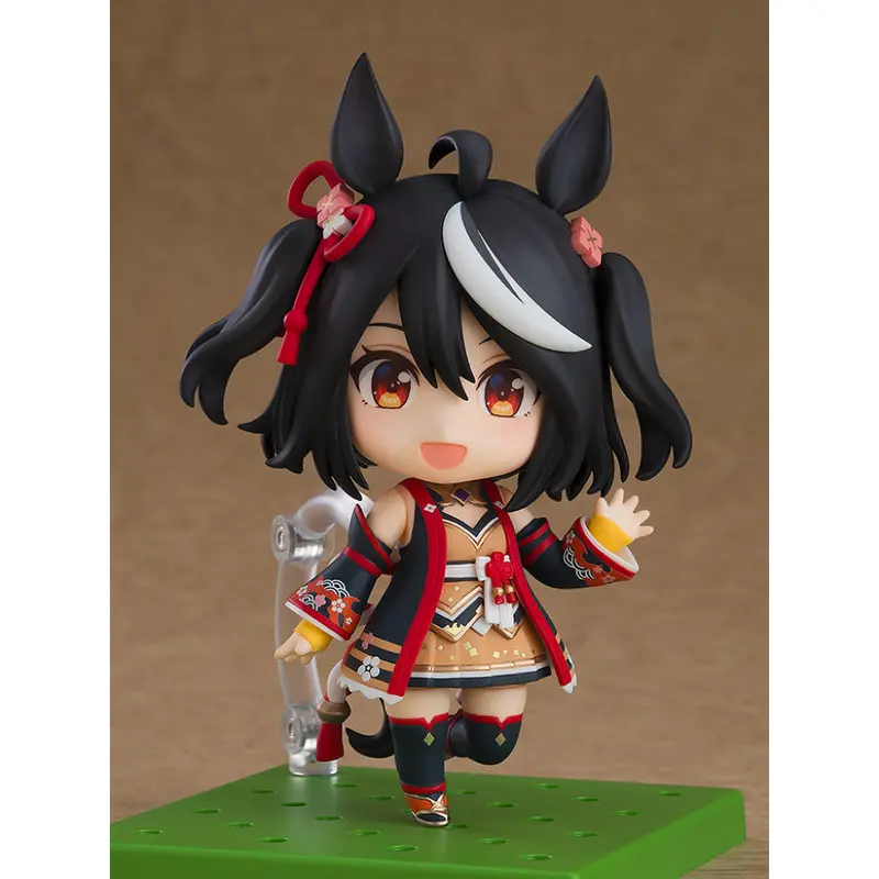 Nendoroid 2468 Umamusume Pretty Derby - Kitasan Black 1