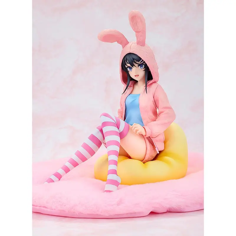 Rascal Does Not Dream Of A Knapsack Kid - Mai Sakurajima Hoodie Look Rabbit Ears Ver. Popular Edition Figurine 1