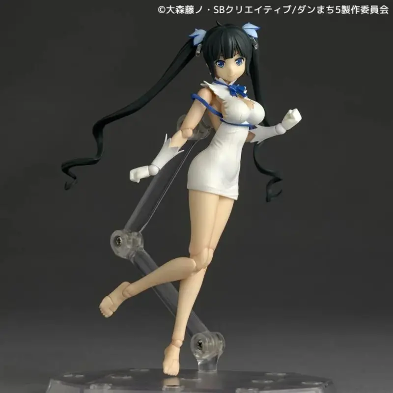 Revoltech Is It Wrong To Try To Pick Up Girls In A Dungeon - Hestia 2