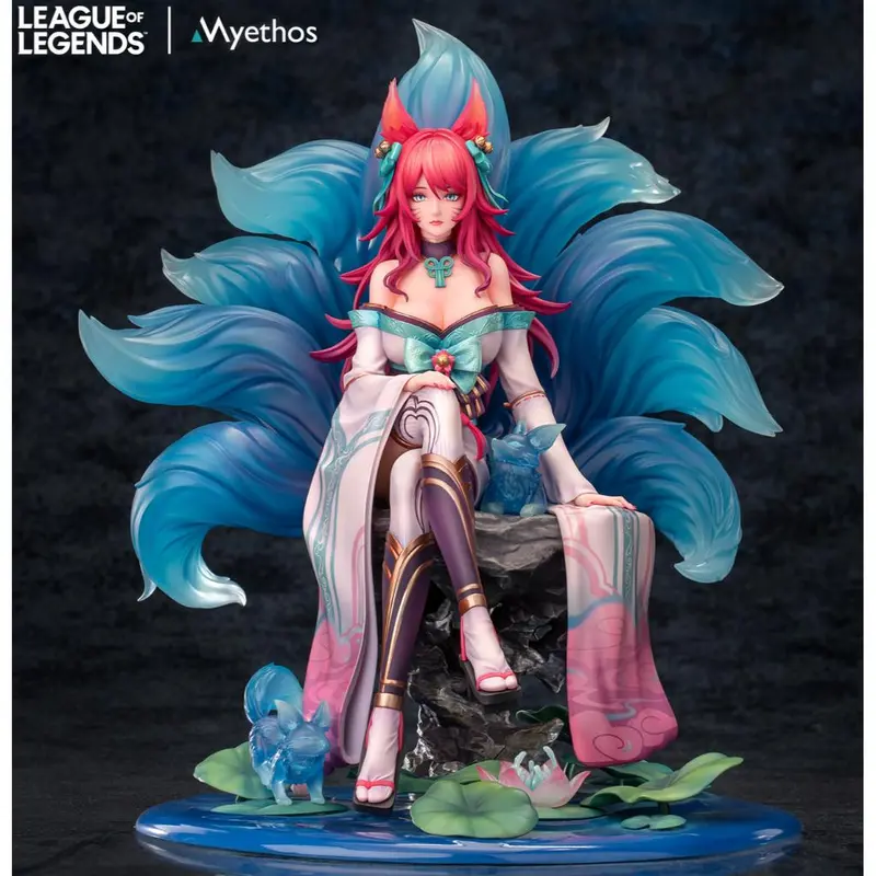 Spirt Blossom - Ahri Figurine 1