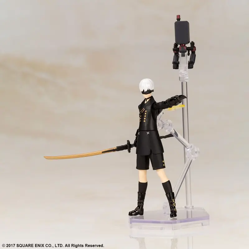 Square Enix Nier:Automata Plastic Model Kit - Flight Unit Ho229 Type-S & 9S (Yorha No. 9 Type S) 2