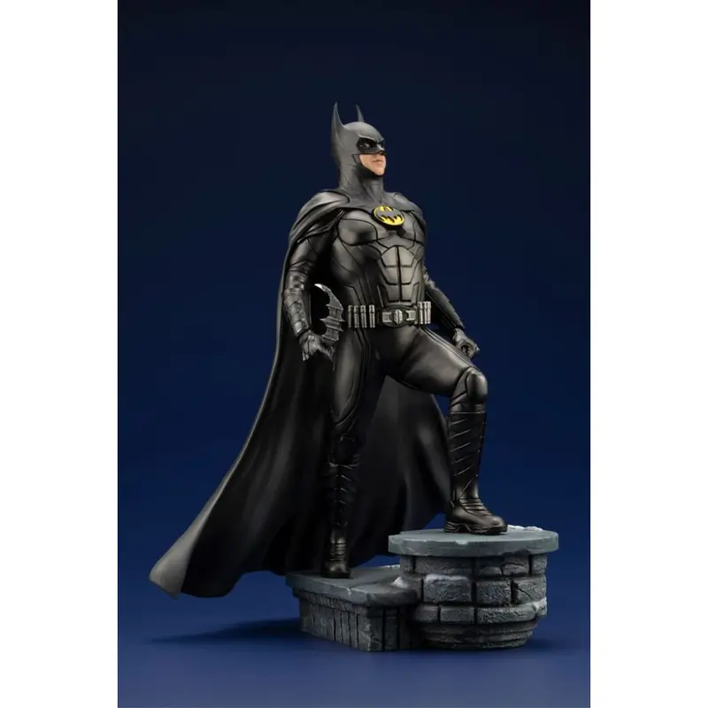 Sv355 The Flash Movie - Batman Artfx Statue 1