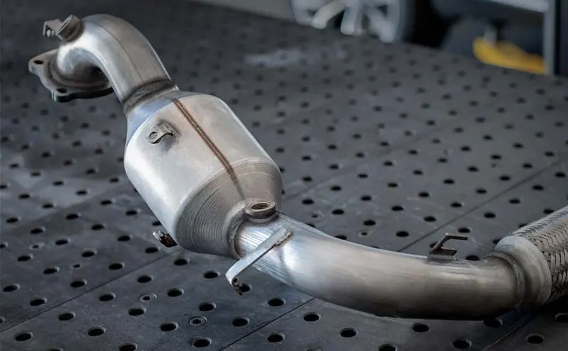 Magnaflow Direct-Fit Catalytic Converter For 2007–2012 Nissan Altima 3.5L V6 2
